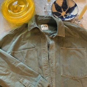 Zara Men's Olive/Sage green Casual Shirt